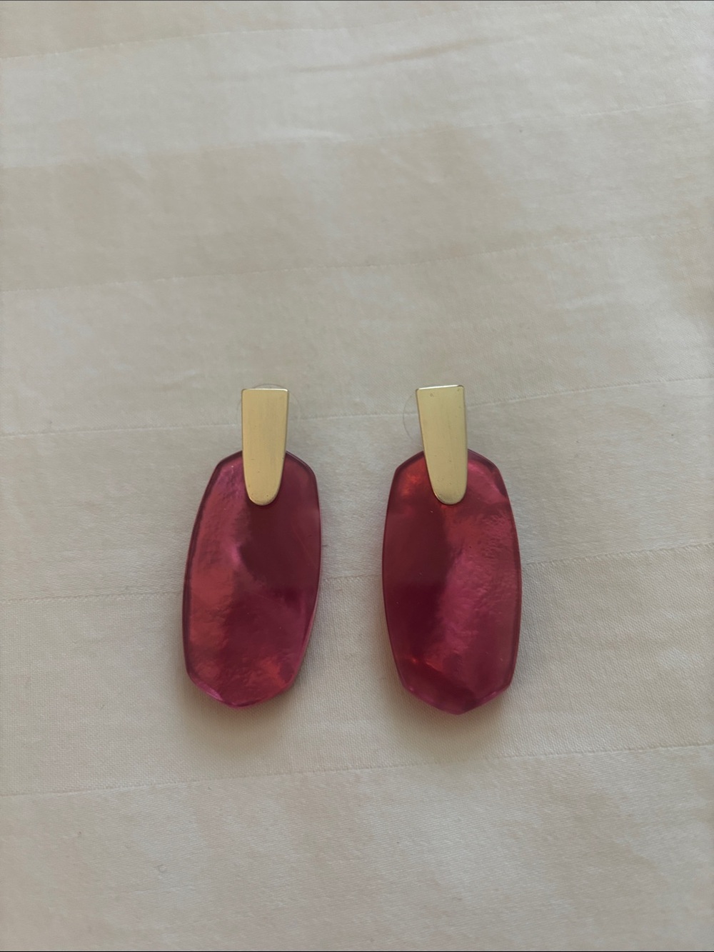 Kendra Scott Gold-Accent Pink Resin Drop Earrings